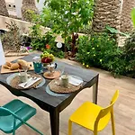 Апартаменты La Casita De Galaila